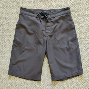Arizona Jean Co. board shorts sz 28